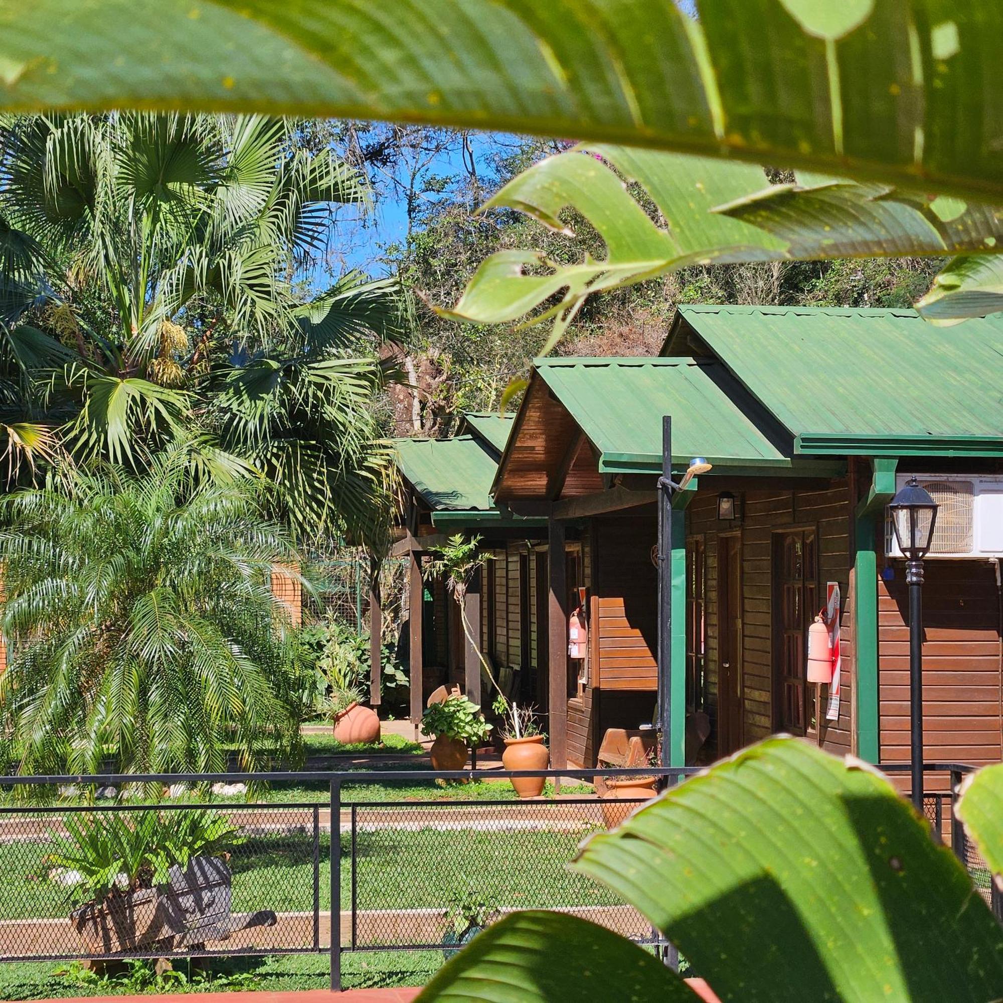 Cabanas Rincon Santa Maria Puerto Iguazú Exteriör bild