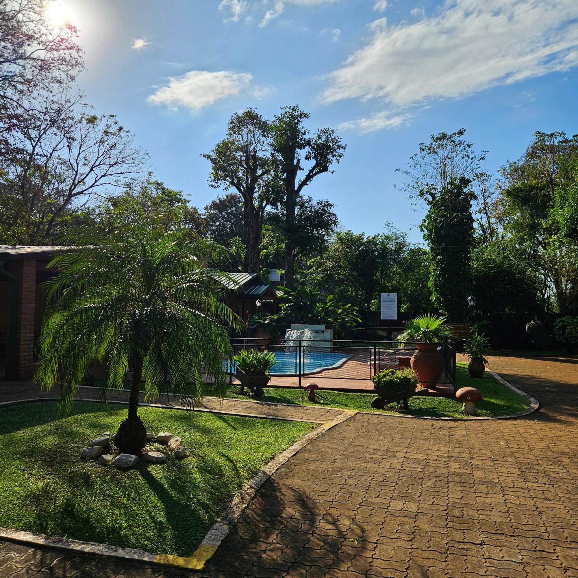 Cabanas Rincon Santa Maria Puerto Iguazú Exteriör bild