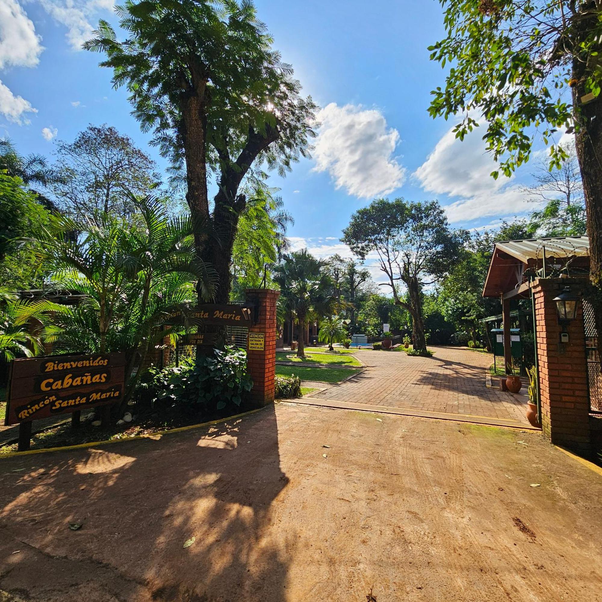 Cabanas Rincon Santa Maria Puerto Iguazú Exteriör bild