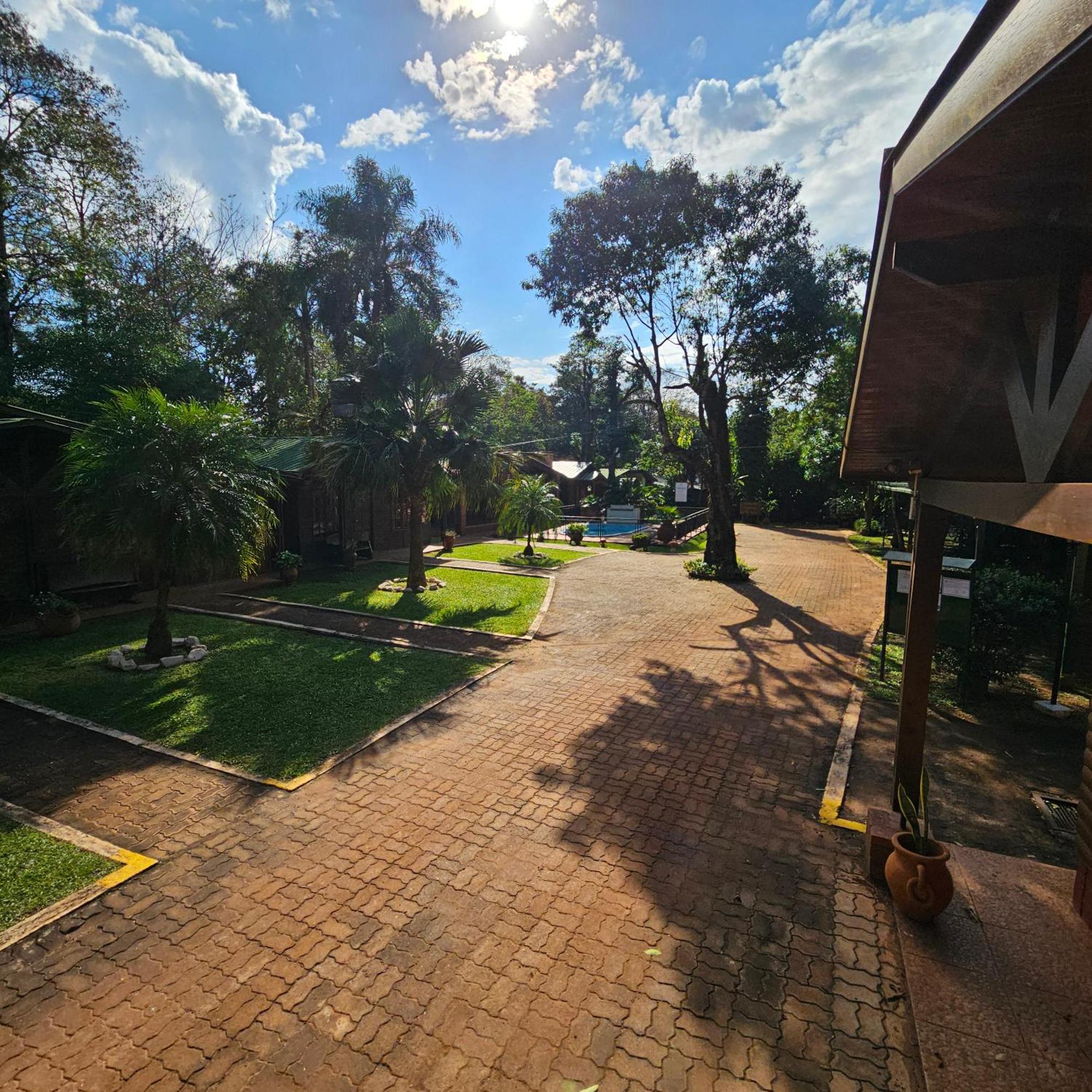 Cabanas Rincon Santa Maria Puerto Iguazú Exteriör bild